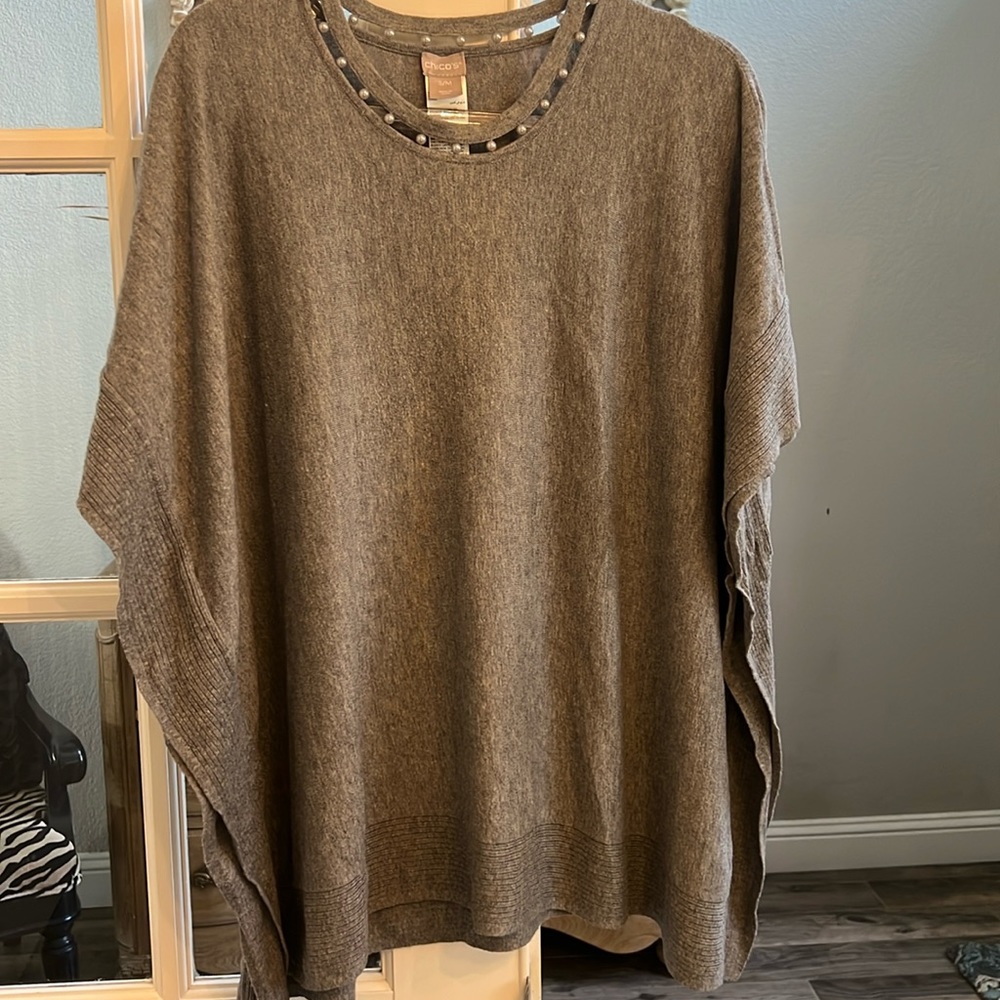 Women’s Chico S/M Top